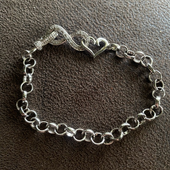 WORN ONCE - KAY BRACELET - Picture 1 of 3